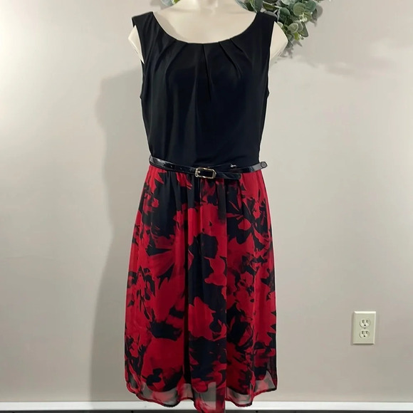 NWOT Connected Apparel Black Floral Sleeveless Belted Dress 6 - Picture 1 of 16